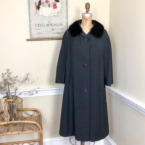 Vintage 1960s Black Swing Coat w Mink Fur Collar